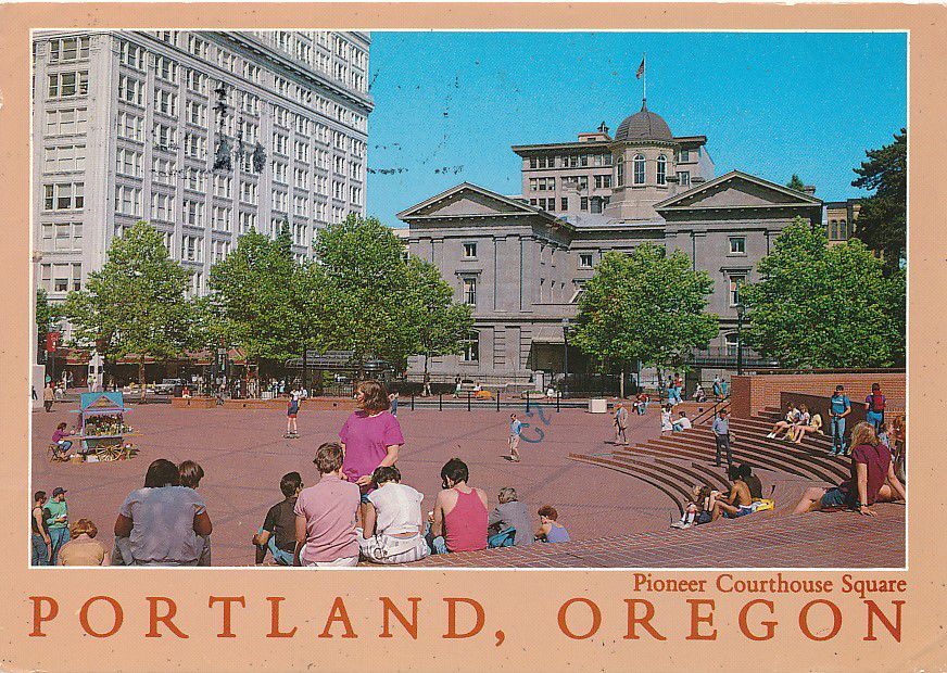 Pioneer Courthouse Square