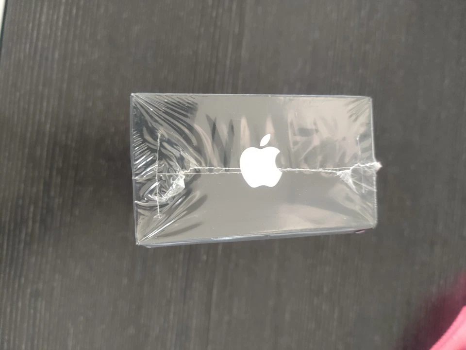 IPhone 3GS 8GB Black NUOVO mai aperto sealed new private vintage collection rare - Immagine 2 di 3