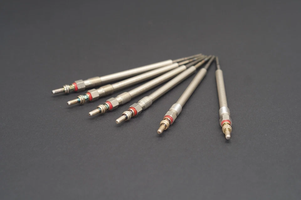 4 шт. ПОДЛИННЫЕ свечи накаливания Mercedes-Benz a B C E S GLS Gle Gla Cla CDI A0011598001 - Изображение 2 из 4