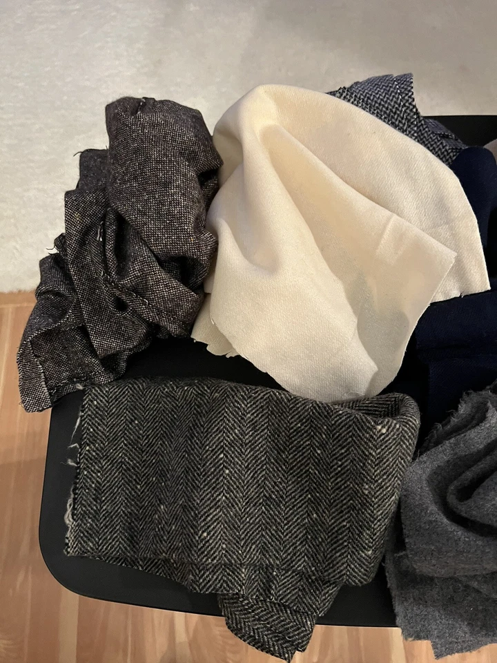 Wool Fabric Remnants 2 lbs of Assorted colors and Sizes - Image 2 of 4