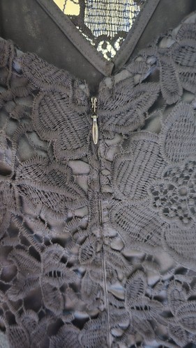 Lipsy Navy Blue Floral Lace Dress UK Size 16 - Picture 4 of 6