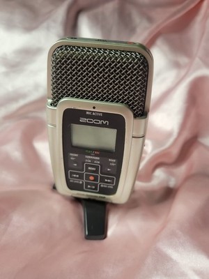 Zoom H2 Handy Digital Recorder MP3/WAV Portable W/ Stand Tested