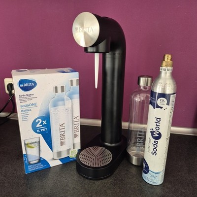 BRITA SodaONE  Sodastream Wassersprudler, 3 Flaschen, CO2 Zylinder
