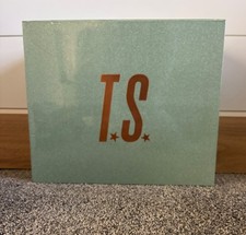 with tags Taylor Swift The Life of a Showgirl Crewneck Sweatshirt Box Se G1N