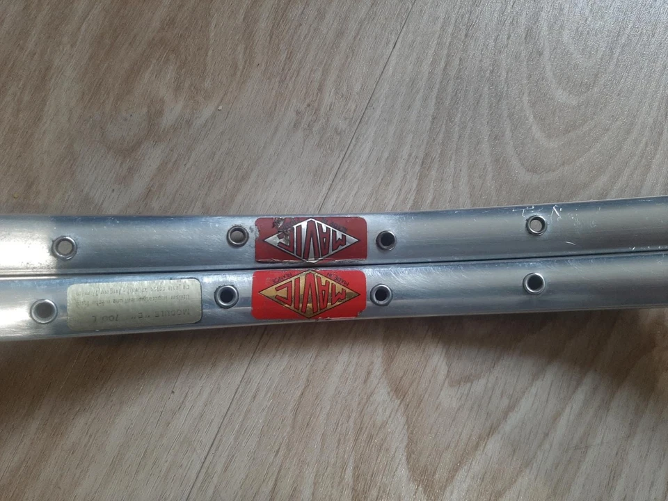 Felgen MAVIC MODULE E 700C Fahrrad alt CLINCHER rims 36/36S Reifen D12 - Bild 4 von 4