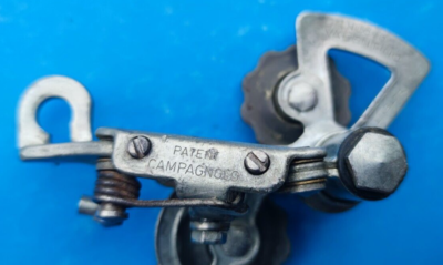 VINTAGE CAMPAGNOLO VALENTINO Extra Rear Derailleur, 5-Vitesse With Hanger EUR 18,00 - FR