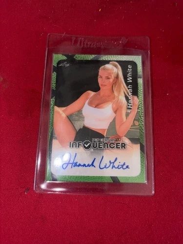 Hannah White 2023 Leaf Pop Century Influencer auto  SWEET