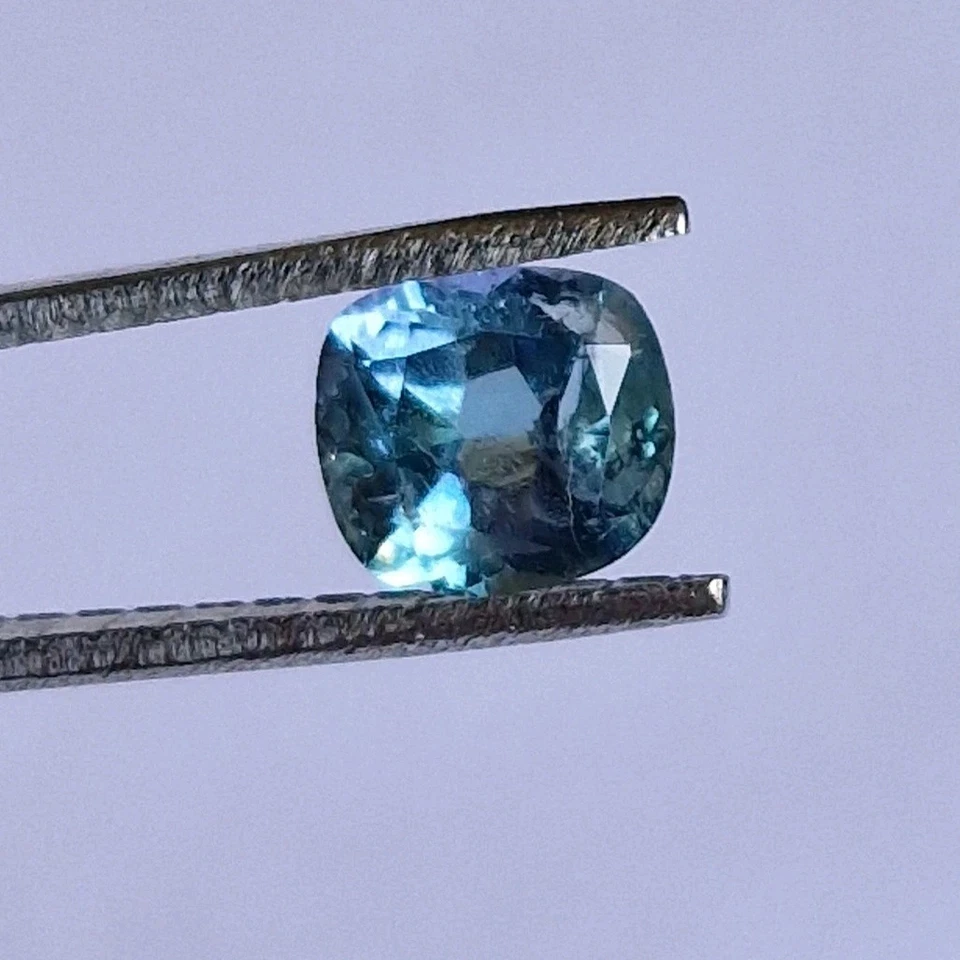 0.7cts Chromium Kornerupine. No Treatment. Kalalani, Tanzania. #SK070 - Imagen 4 de 4