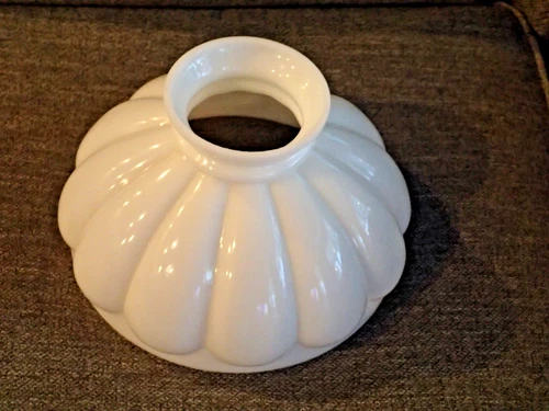 Vintage Milk Glass Melon Kerosene Oil Lamp Shade 10” Fitter Aladdin Rayo