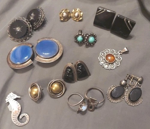 Huge Sterling Silver 925 Jewelry Lot Vintage Mexico Native 130g Rings Earrings +