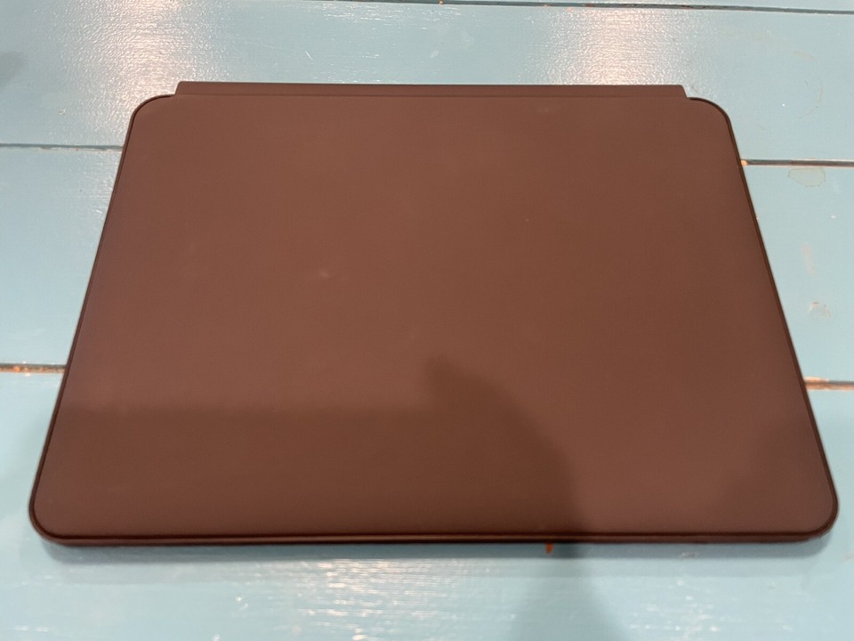 HOU MF11 Keyboard, Touchpad, Stand, and Case for 11inch iPad Air and