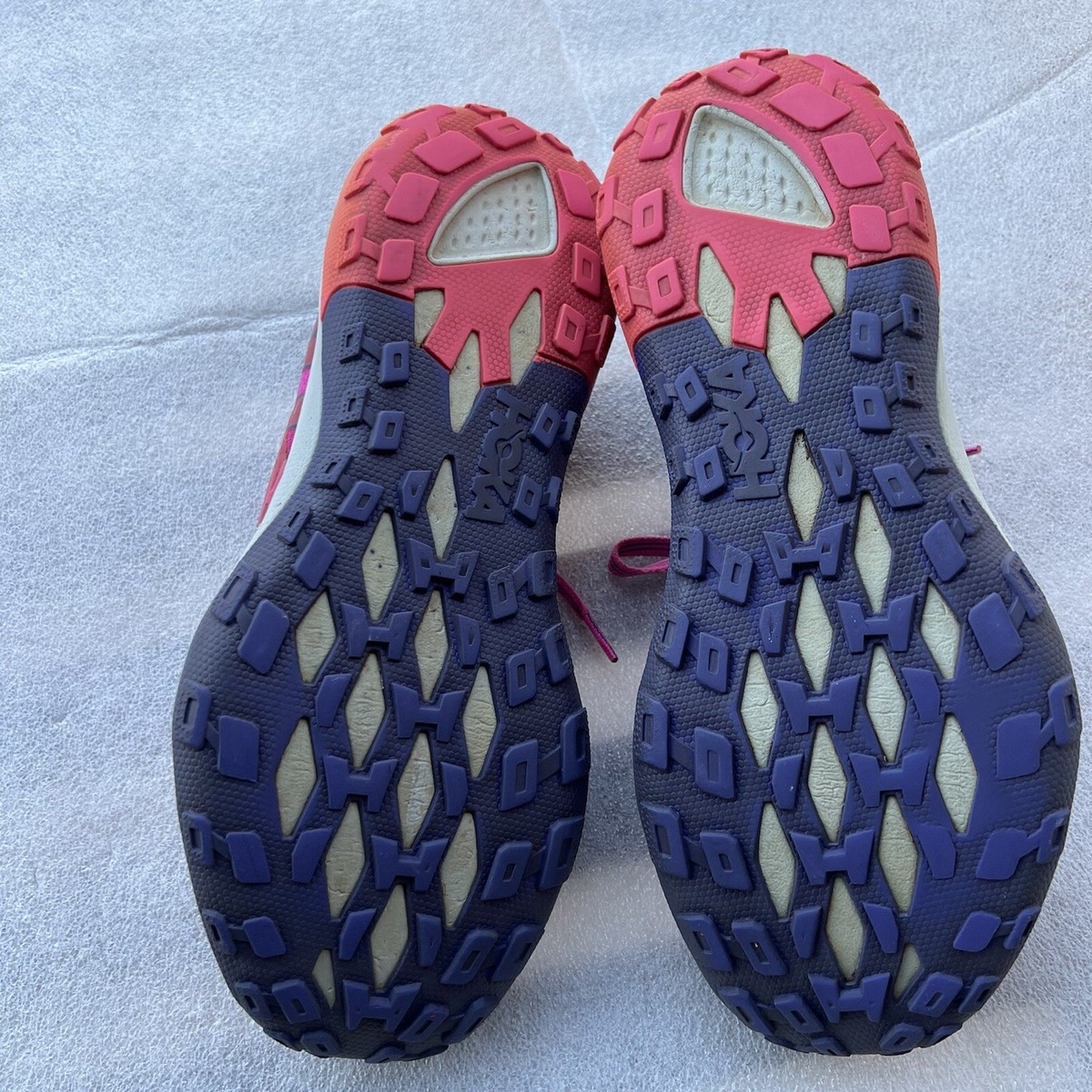 Hoka One One Womens Speed Instinct Trail Running Shoes Sz 9.5 Pink