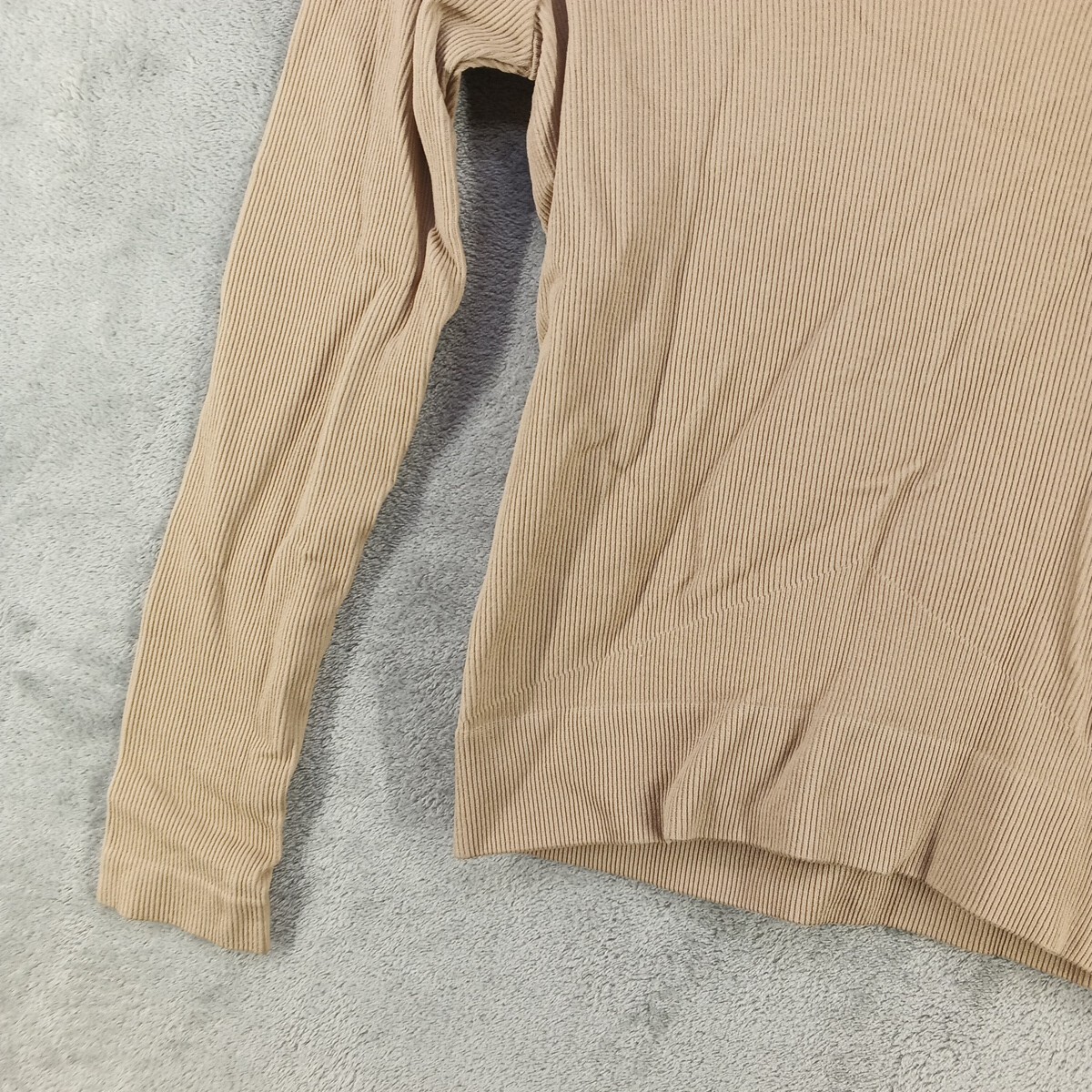 AURA Basic Top Size SMALL Ribbed Knit Pullover Ta… - image 3