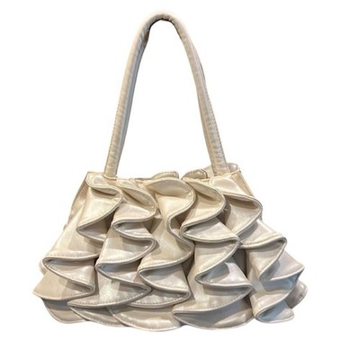 Vtg SONDRA ROBERTS Pearl White Ruffle Leather Small Evening Purse Bag 9