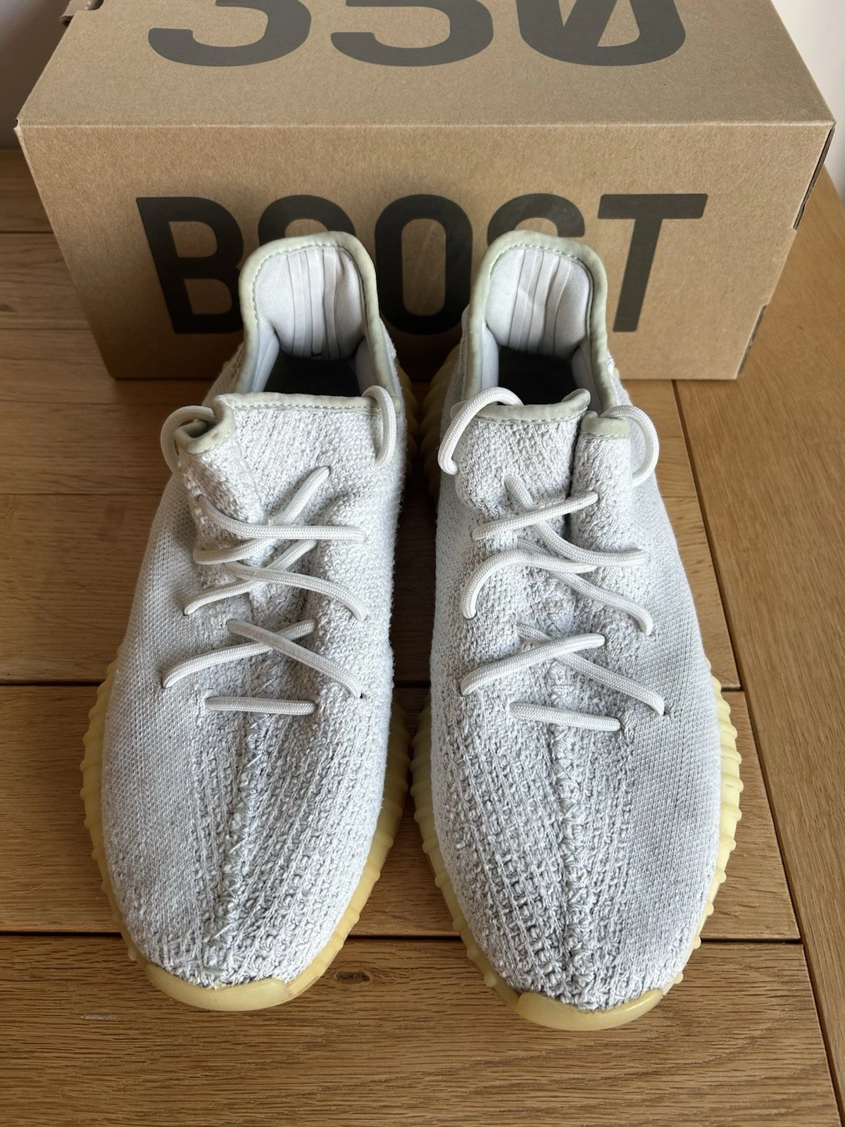 Adidas Yeezy Boost 350 V2 Triple White UK 9 5