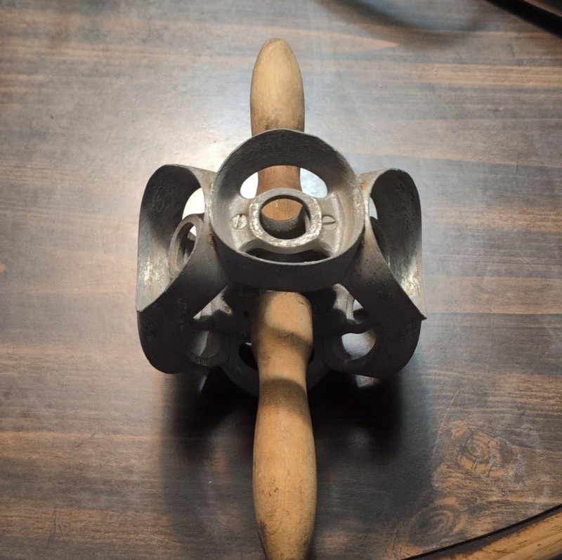 Manual Metal Doughnut Cutter Roller with Wooden Handle for Countertop Use