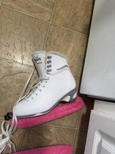 Jackson Ultima Women's Figure Skates, Size 8