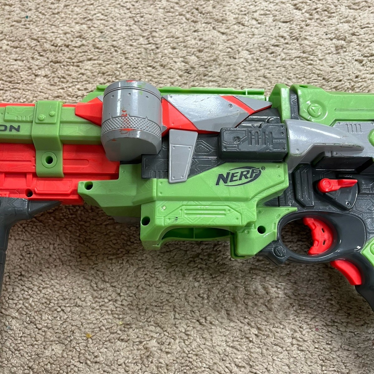 NERF Vortex Nitron Long Range Disc Shooter Full-Auto Blaster Gun