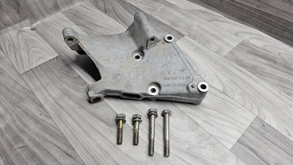 PORSCHE 924 944 ALTERNATOR A/C COMPRESSOR Mounting MOUNT BRACKET 944.126.123.5R - Image 4 of 4