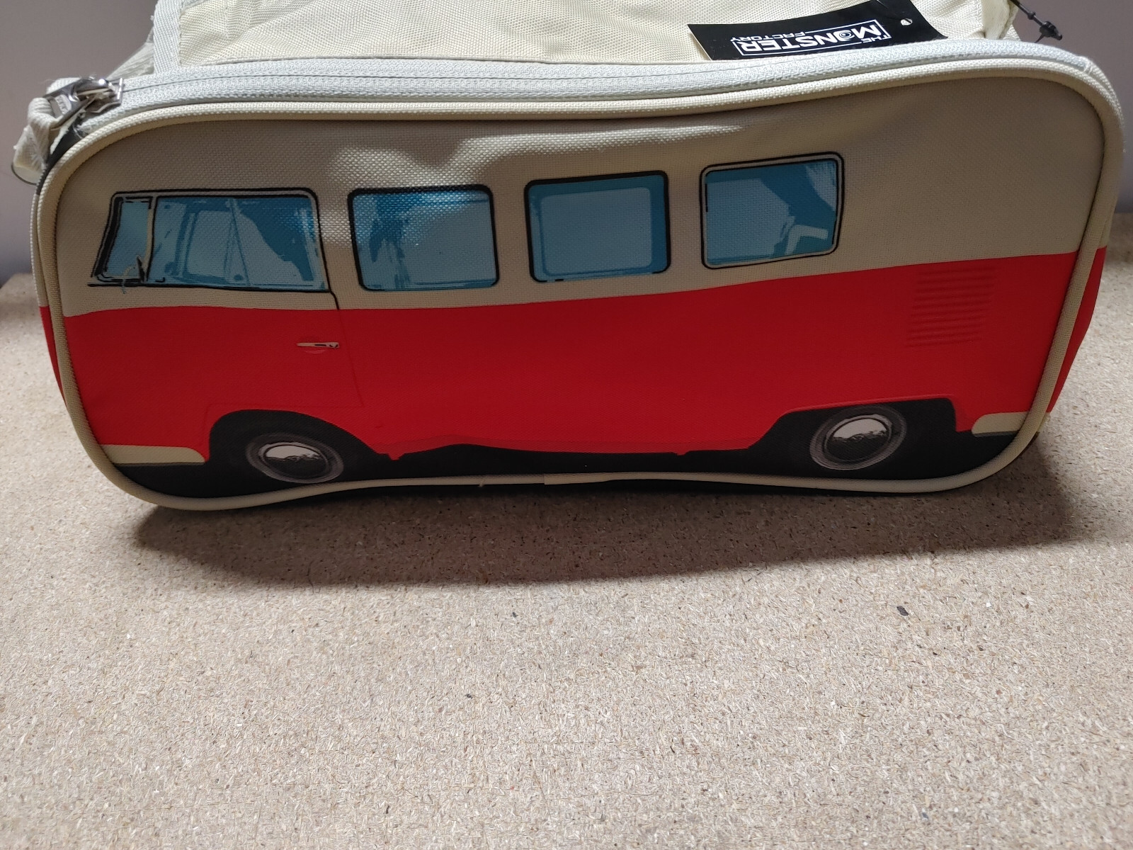 Picture 4 of 9