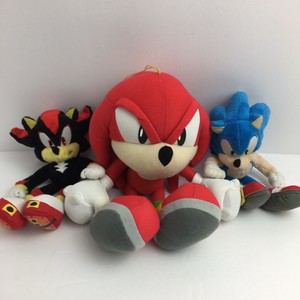 jazwares knuckles plush
