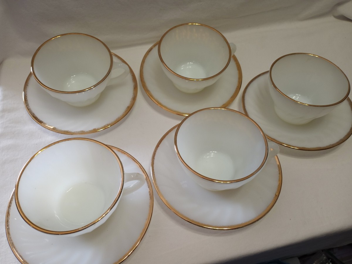 Anchor Hocking Suburbia Cup & Saucer Sets 5 Milk Glass Gold Rim 