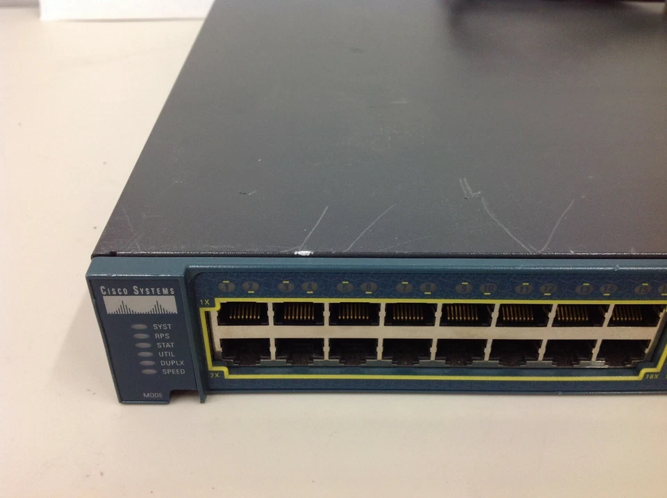 Cisco Catalyst 2950 Ethernet Switch 48 Port WS-C2950G-48-El - Image 3 of 4