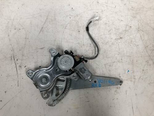 Lexus IS200 Right Rear Window Reg/Motor GXE10 01/1998-10/2005 - Picture 1 of 7