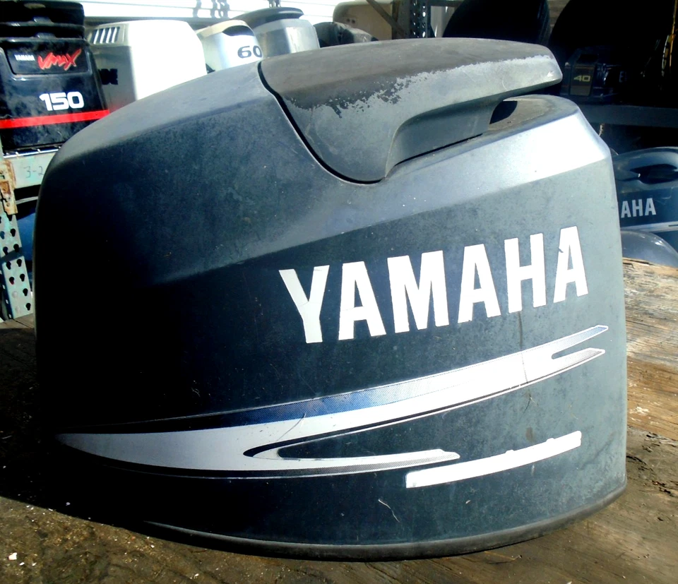 Cubierta de cubierta superior del motor fueraborda de 4 tiempos OEM Yamaha 75 90 hp 61P-42610-00-4D Foto 4 de 4