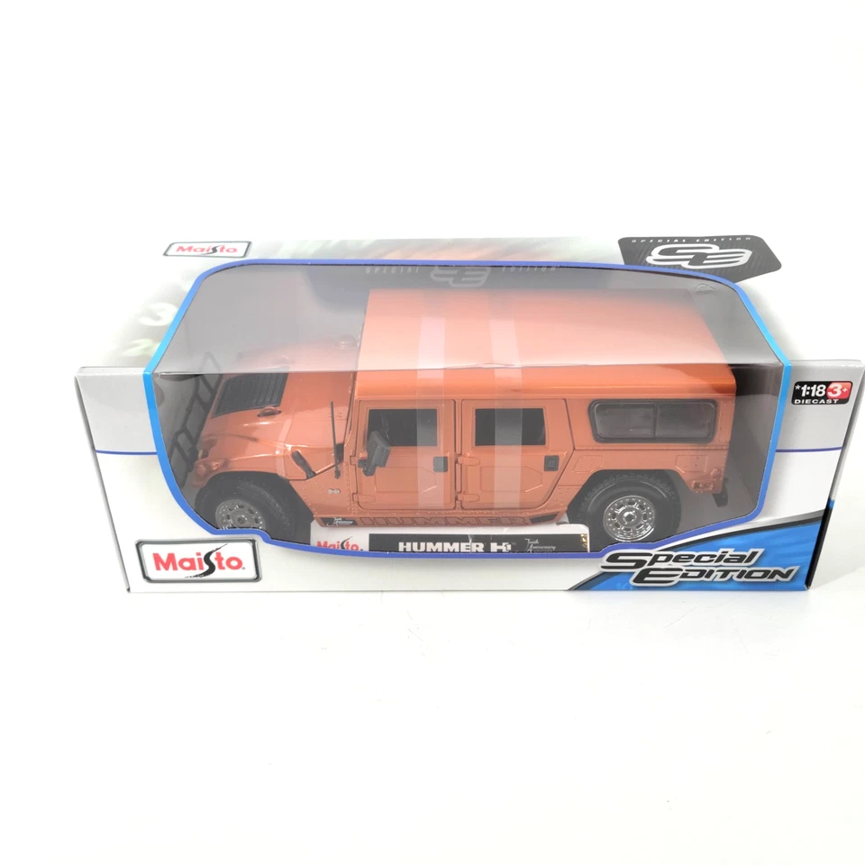 Hummer H1 Maisto 1:18 Scale Model Car Burnt Orange 10th Anniversary Edition - Image 3 of 4