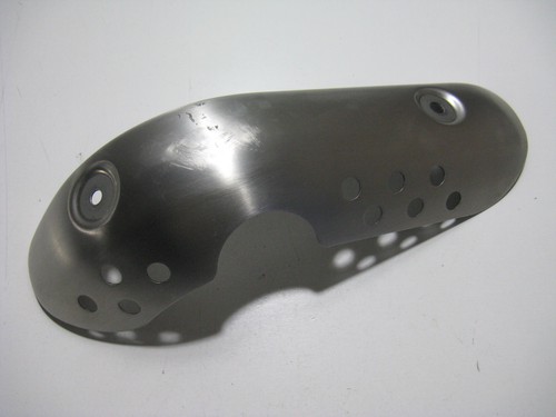 Yamaha XSR 700, RM36, 2021 Auspuff-Abdeckung über dem Katalysator Blende