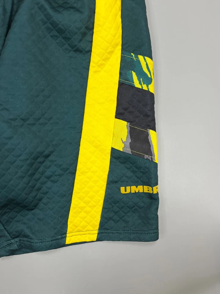 Vintage Manchester United Goalkeeper Shorts 1994-1997 Size L Boys Large  - Image 4 of 4