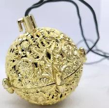 Electronic Chirping Bird Gold Filigree Christmas Ornament WORKS-READ - VINTAGE