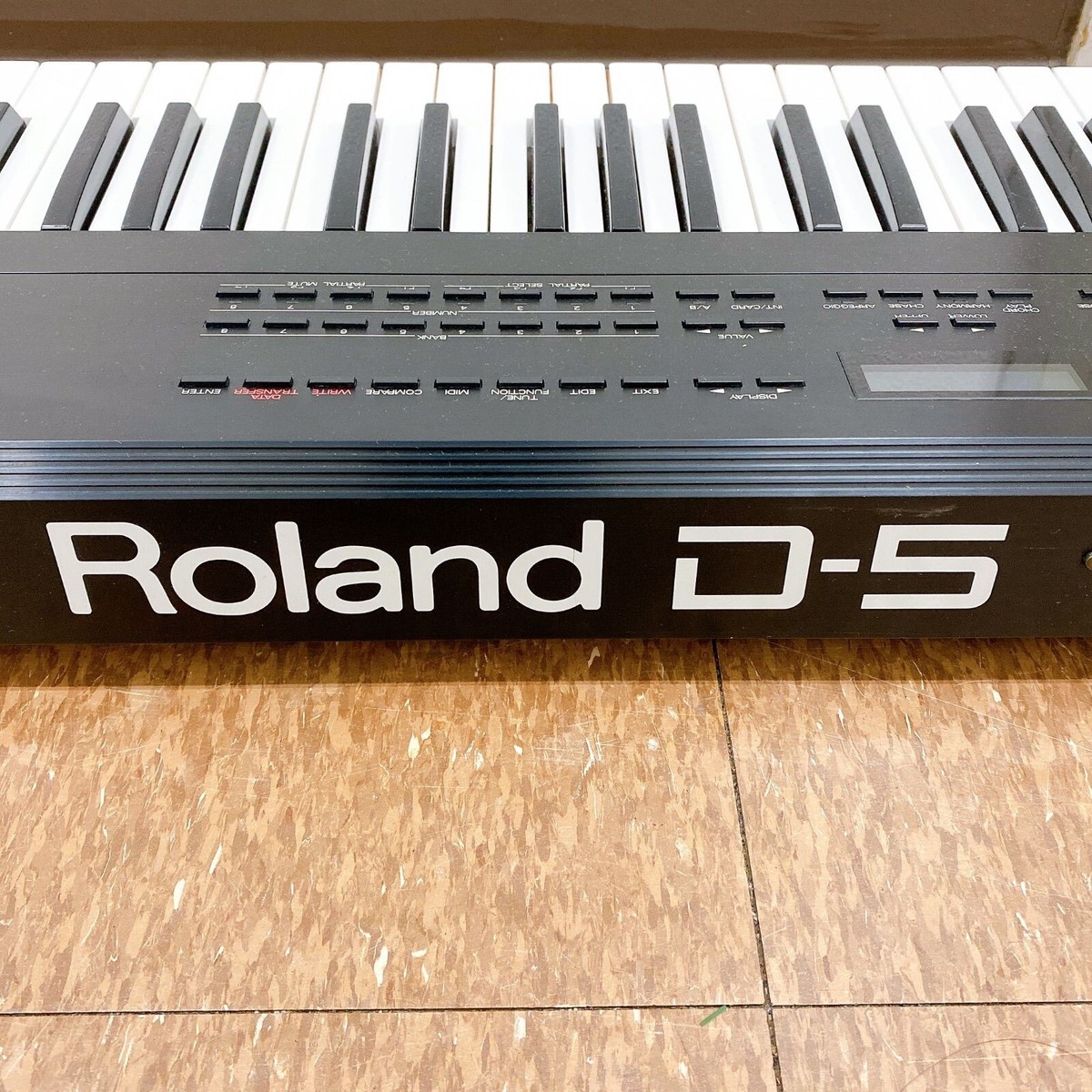 Roland D-5 61-Key Multi-Timbral Linear Synthesizer Good GP | eBay