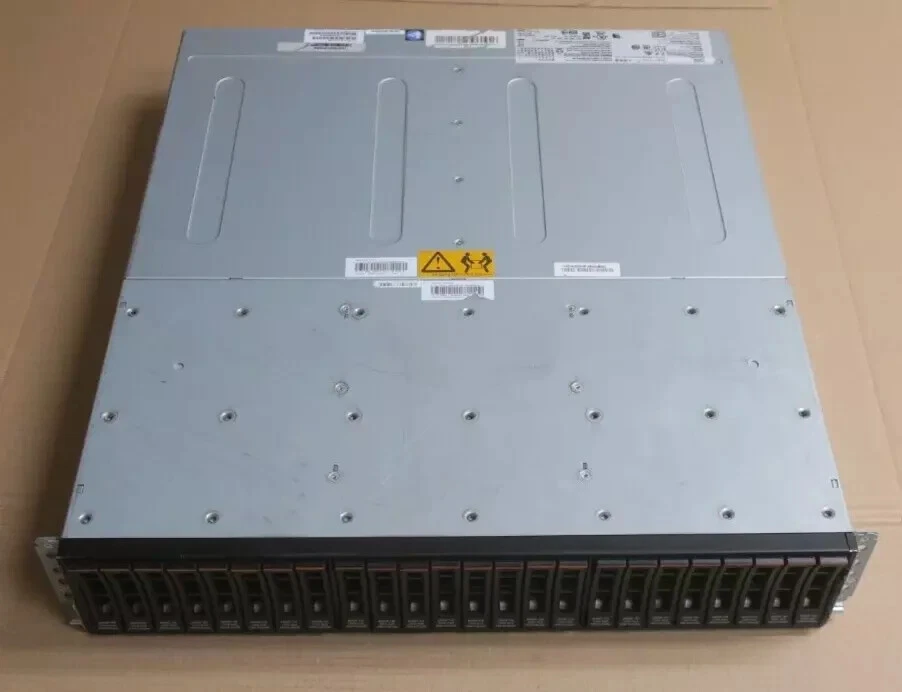 IBM Storwize V5000 G2 2078-24F Expansion Array 01AC559 24x 600GB 15k 2x ESM 2xPS - Image 2 of 4