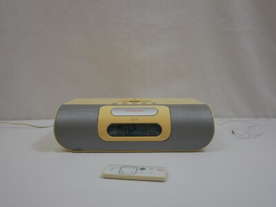 iLuv - Dockingstation Radiowecker für iPod mit AUX, FM / AM Radio