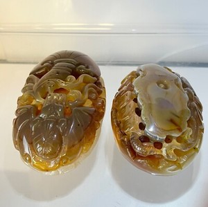 pair of smoky and egg-white multi-colors hollow rock agate sculptures 罕见烟熏蛋白水晶玛瑙