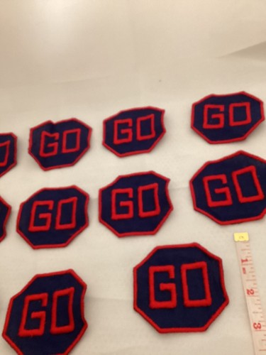 17 GO Octogonal Red and Blue Embroided Patches Lot - Picture 6 of 8