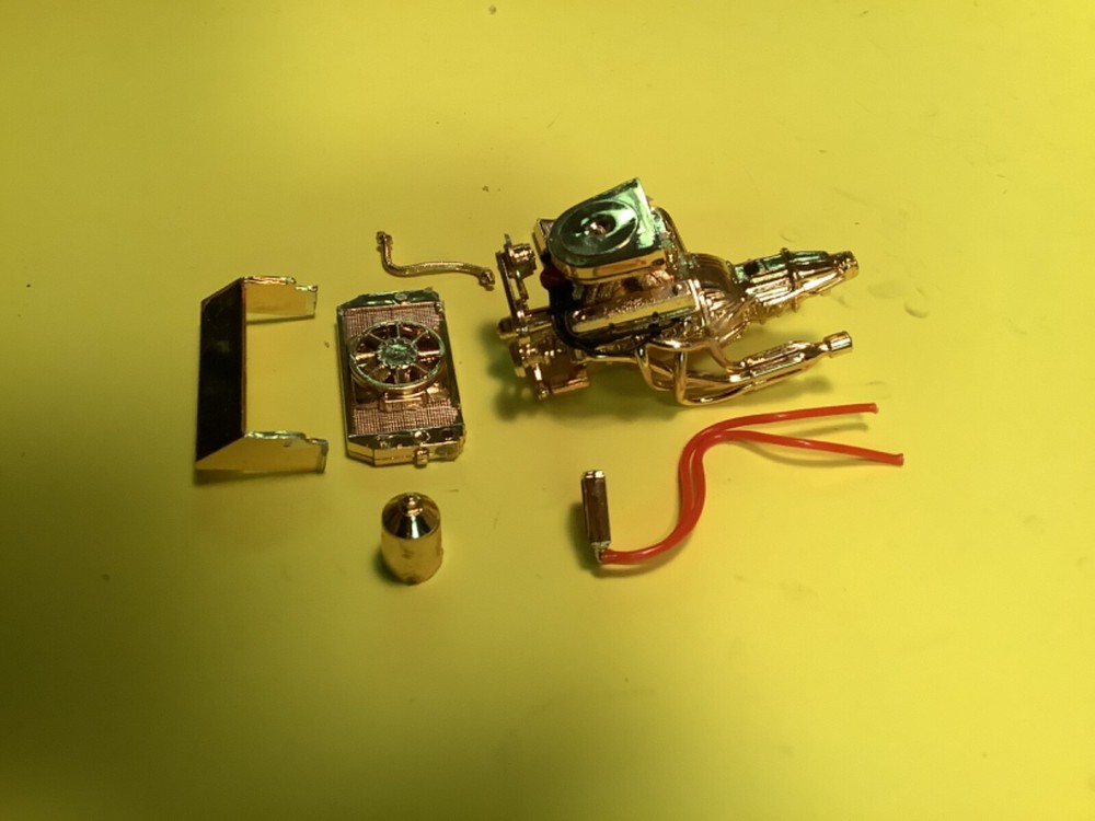 Gold 1/24 Nascar Ford Engine, Motor, Radiator Parts, Custom build model car