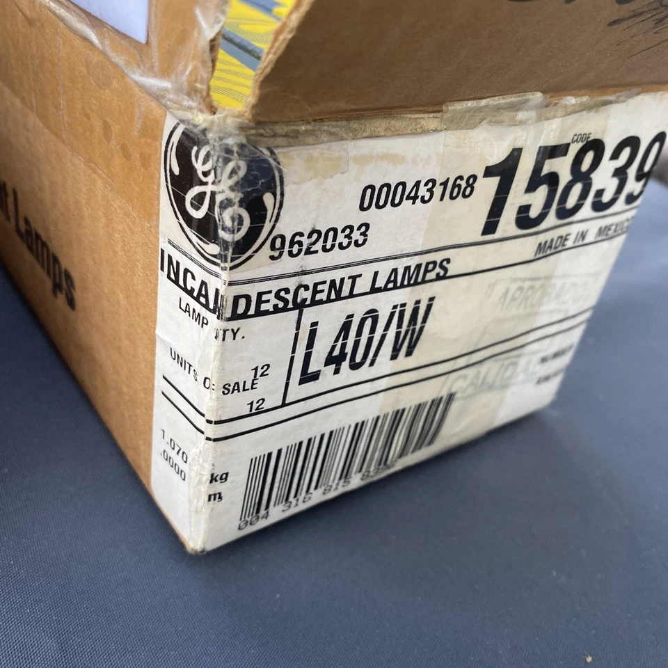 L40/W GE L40 WHITE LUMILINE Light Bulb NOS 11.75" 40W VINTAGE BRAND NEW - Image 3 of 3