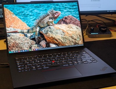 Lenovo ThinkPad P14s Gen 5 (Core Ultra 9, 16GB RAM, 512GB SSD, 3K Display)