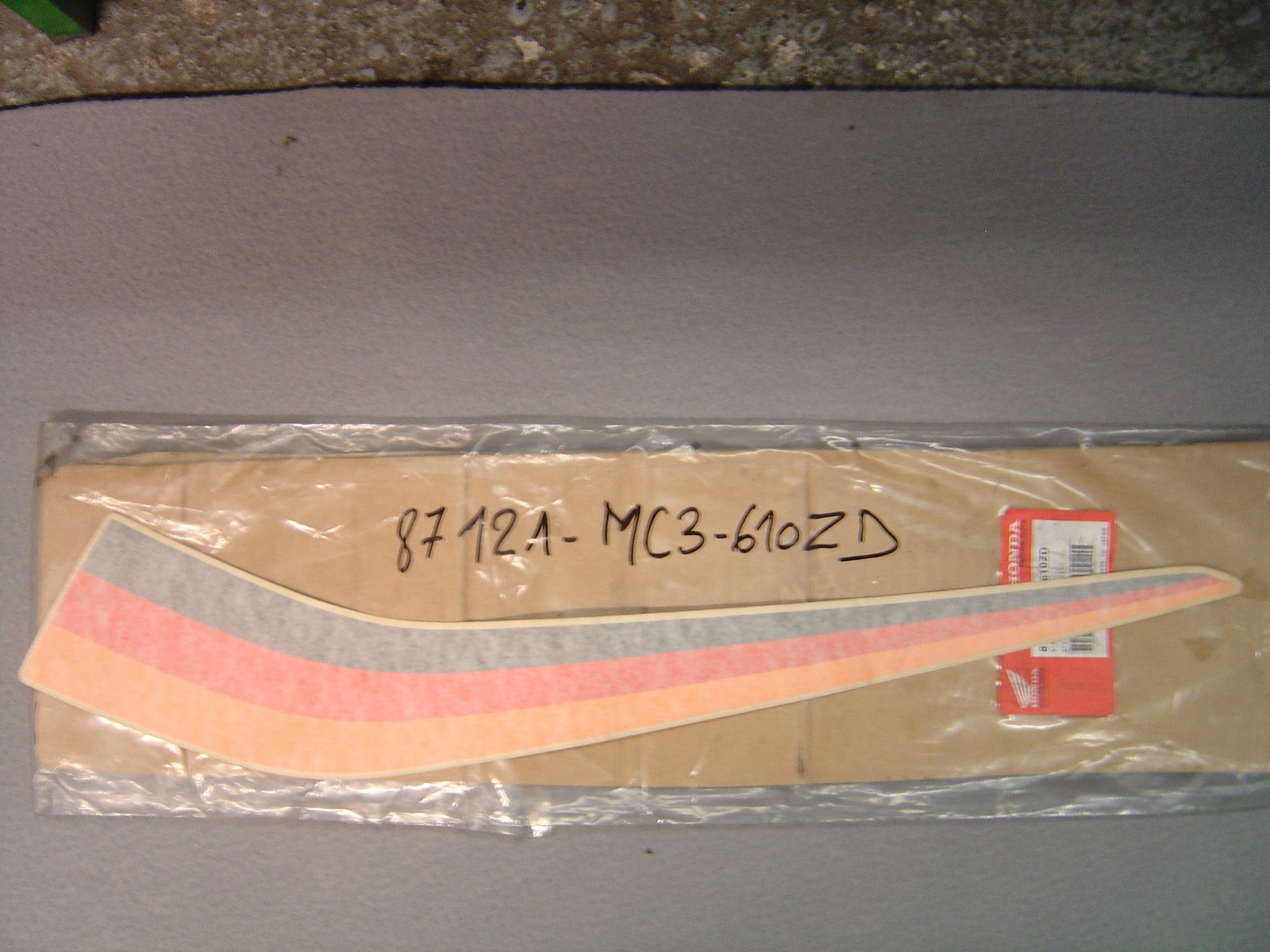 Sticker réservoir droit CB750FC 1982 décoration moto ancienne type 4