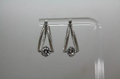 JACMEL MAURITIUS JCM .925 S.S. CZ TEXTURED DOUBLE HOOP earrings #