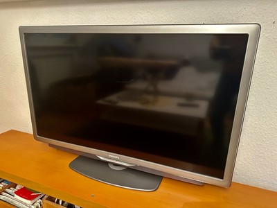 Philips 46PFL9705K LED Full HD DVB-T/C/S2 3-seitiges Ambilight