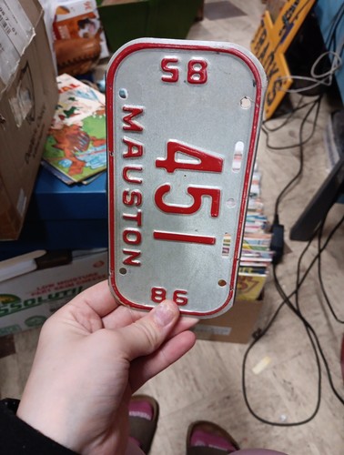 1985 To 1986 Mauston Bicycle License Plate 451 - Picture 10 of 17
