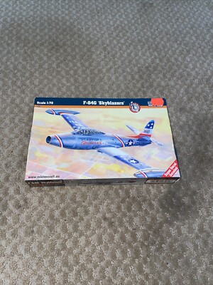 Mistercraft 1:72 Scale F-84G Skyblazers Plane Model Hobby Kit Open Box