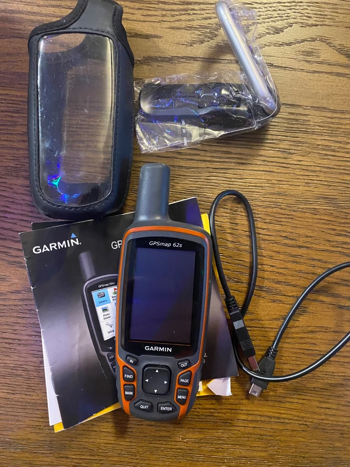 NOB Garmin GPSMAP 62s Handheld Bundle With 4Gb microSD Card Free Shipping - Image 2 of 4
