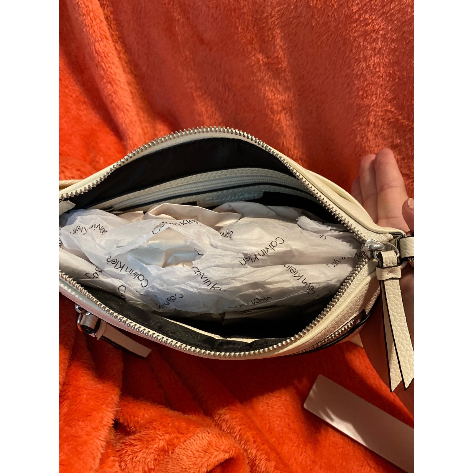 Calvin Klein Crossbody Bag, Front Zip Pocket Adjustable Strap Ivory NEW thumbnail 7