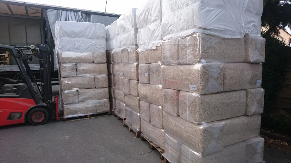 18KG Lettiera di Canapa / Scatole di Canapa / Lettiera Igienica Prodotto Naturale Canapa (1,22€/Kg) - Immagine 2 di 4