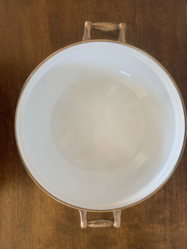 Bon Chef Enamel Pot 3 Qt. with Handles Vintage Serving Ivory Lid - Image 3 of 4